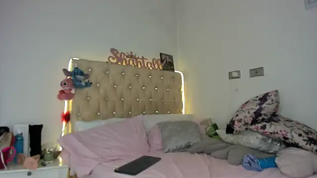 shantallhotxx online show from January 7, 5:56 am