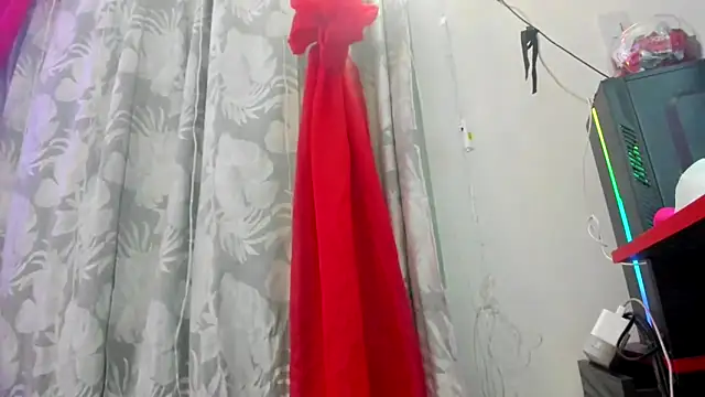 shantallhotxx online show from February 21, 11:35 am