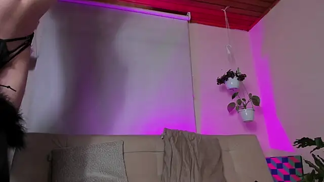 roselinedior online show from January 18, 2:58 pm