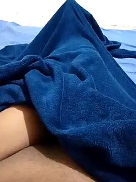 karolgree online show from October 24, 1:43 am