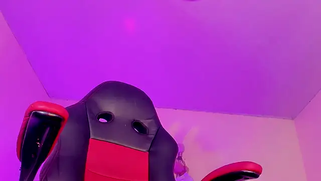 naomy  xx online show from February 6, 3:23 am