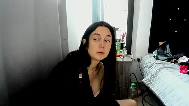 Sweet-Suck69 online show from March 15, 6:11 pm