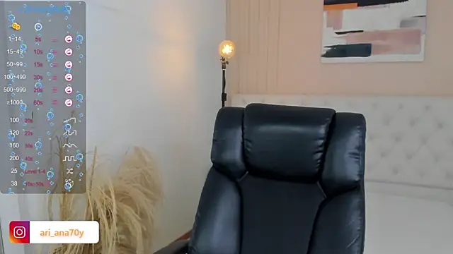 LOISE-XX online show from April 15, 5:46 am