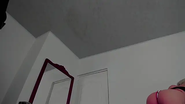 doll10stars online show from December 4, 3:37 pm