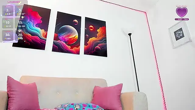 Issa Khalifats online show from December 7, 1:46 pm