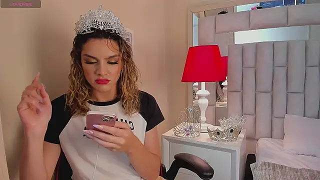 Snapshot of mariiahneedles chatting on February 18, 9:31 pm mariiahneedles online show from February 18, 9:31 pm