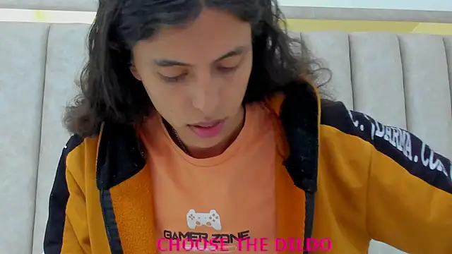 FreyaMoller online show from October 31, 7:44 pm