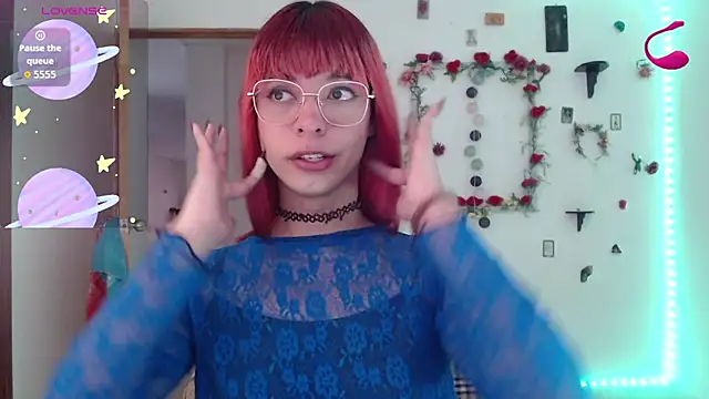 Snapshot of _GalyaX_ chatting on October 2, 1:55 pm GalyaX online show from October 2, 1:55 pm