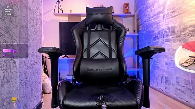 saracaball  online show from February 23, 6:49 am