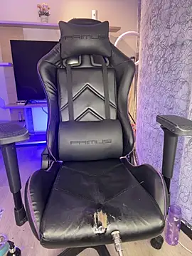 saracaball  online show from March 17, 5:53 am