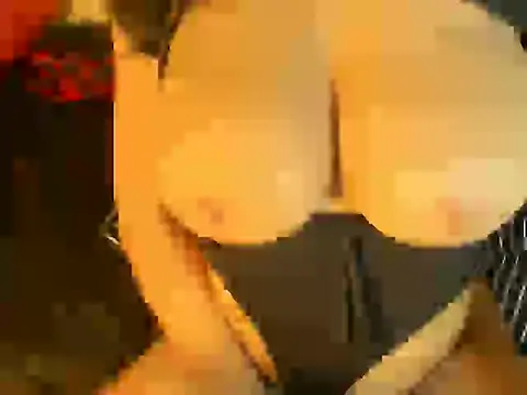 cristallwright online show from February 26, 8:14 pm