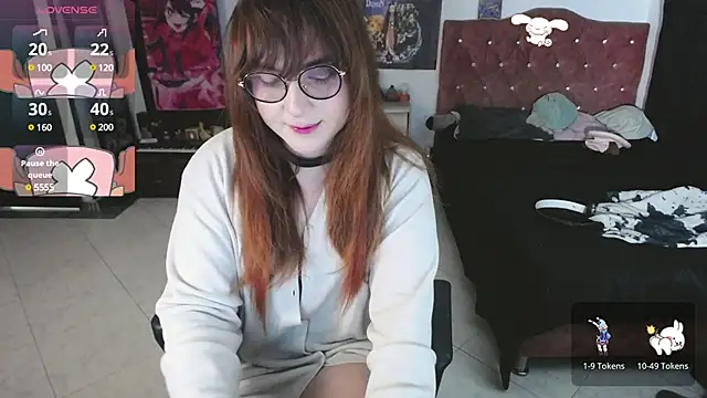 Avril2001 online show from February 13, 1:22 am