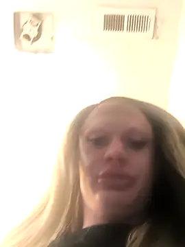 Snapshot of ImCarolinaCutiexxx chatting on September 17, 7:19 pm ImCarolinaCutiexxx online show from September 17, 7:19 pm