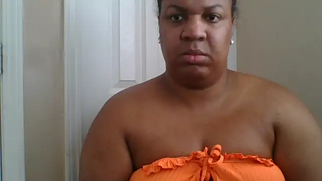 Badgirlbrittt online show from December 16, 7:30 pm