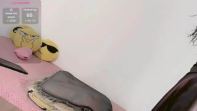 Danielysvalen online show from November 4, 12:10 am