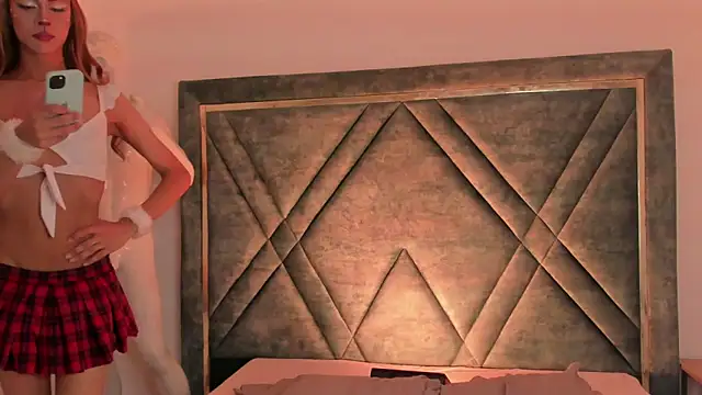 Ari sunshine  online show from October 4, 6:58 am