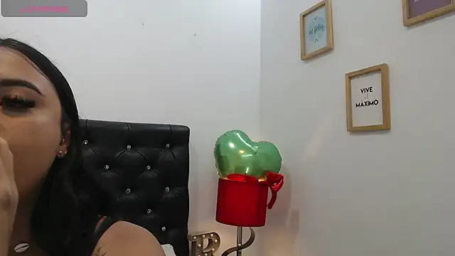  Jade 111 online show from February 20, 7:41 pm