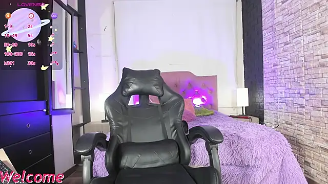 kitty queen10 online show from December 5, 4:28 am