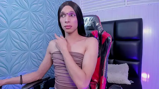 Milk max 18 online show from November 26, 10:45 pm