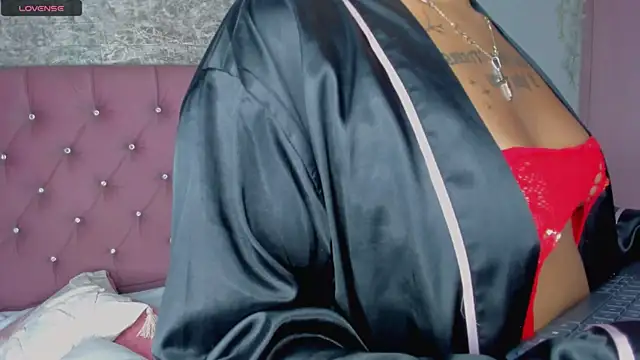 Mia Jansen online show from December 22, 2:22 pm