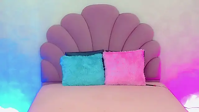 briana sex32 online show from January 27, 5:36 am