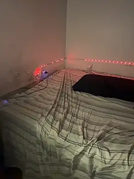 Karolsinhapriv online show from December 22, 2:49 am