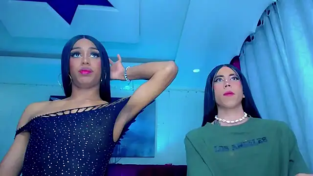 NahomiCamper online show from October 29, 12:30 am