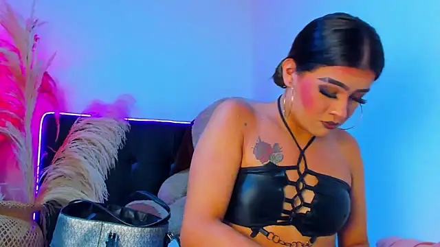 jasmindivas online show from January 9, 11:47 am