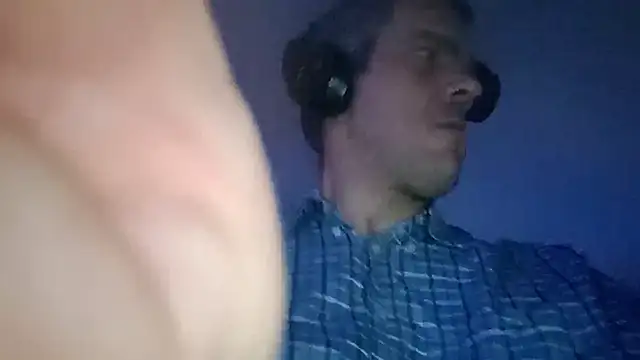 sexsuchti80 online show from October 31, 3:05 am