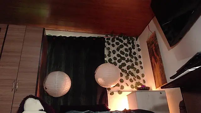 Snapshot of mariangel_tattooed_barbie chatting on October 10, 12:39 pm mariangel tattooed barbie online show from October 10, 12:39 pm