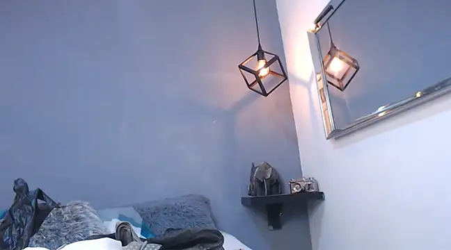 AbigailWilliams  online show from March 14, 11:17 am