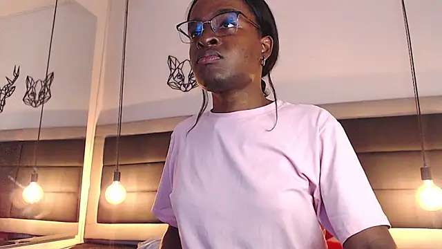 candy lovee69 online show from March 26, 7:28 pm