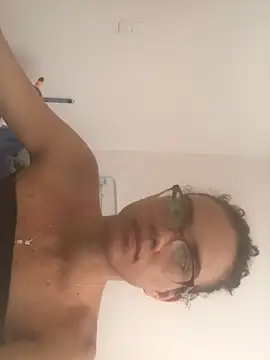 Transputinha online show from February 18, 1:55 pm