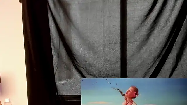 alejandrasxx online show from February 1, 2:34 pm