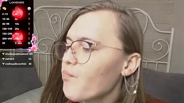 YukoFanee online show from October 22, 8:34 pm