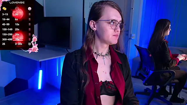 YukoFanee online show from January 8, 8:13 pm