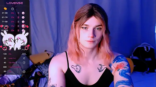 Alice Hells online show from November 9, 5:52 am