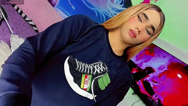 Snapshot of Thalia_girl21 chatting on October 20, 1:31 am Thalia girl21 online show from October 20, 1:31 am