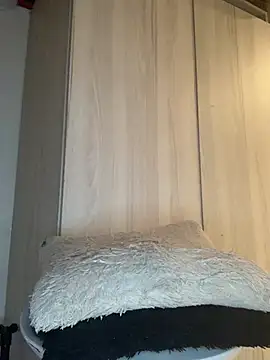 Sara valen18 online show from December 11, 12:14 am