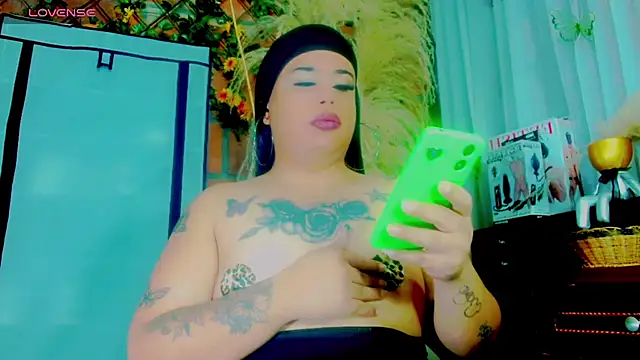 nauthyvalentina online show from July 2, 5:29 pm