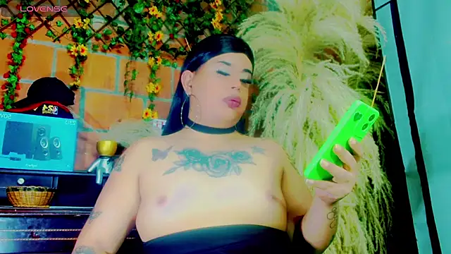 nauthyvalentina online show from July 10, 11:20 pm