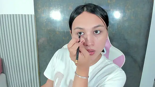 lana boomer online show from February 5, 8:36 pm