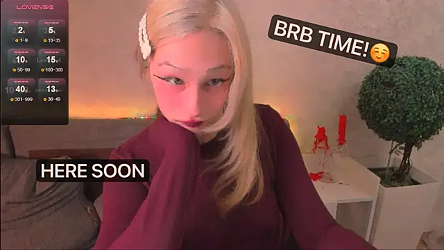 Kleo Godde online show from March 28, 7:16 pm