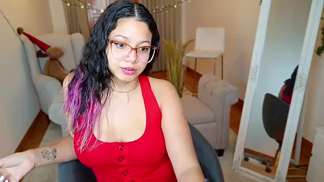 SelenaBlum online show from December 28, 9:08 pm