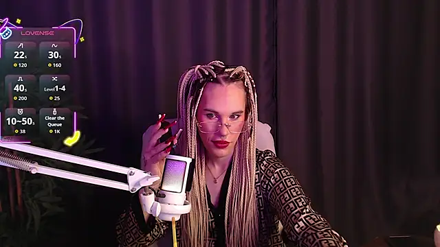 Cassie Bae online show from November 28, 5:53 am