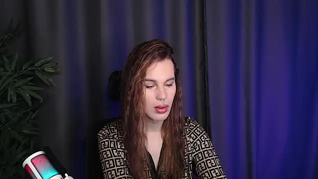 Cassie Bae online show from March 1, 11:27 am