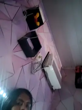 ppatriciarabello online show from February 6, 7:30 pm