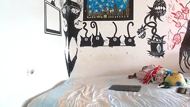 boysLittle online show from October 20, 8:01 pm