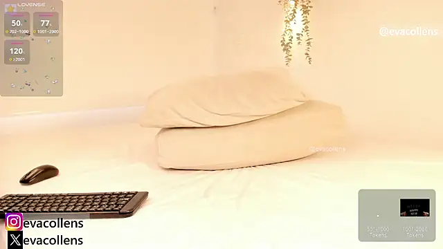 starcollenss online show from March 10, 8:45 pm