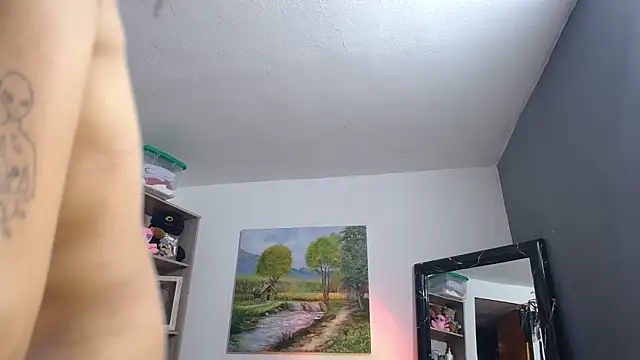 Snapshot of Meghan_hott chatting on March 6, 12:05 pm Meghan hott online show from March 6, 12:05 pm